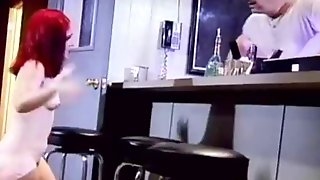 Twigget The Midget Is The Squirting..