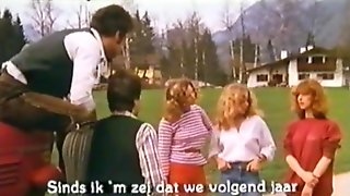 Drei drindl in the Paris (1981) with..