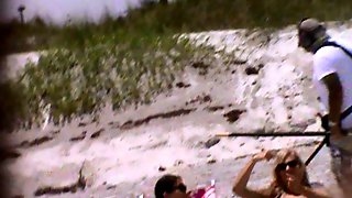 Quick beach milf crotch shot 52, 53..