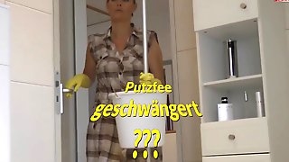 German Maid fucked in Yellow Rubber..