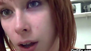 Shy Zoey climaxes on cam