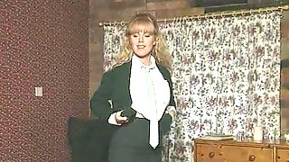 Louise Hodges - DVD 662
