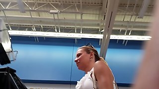 Mid 30s Mild in line,Downblouse, legs,..