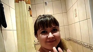 Pissing, filmed herself as a piss in..