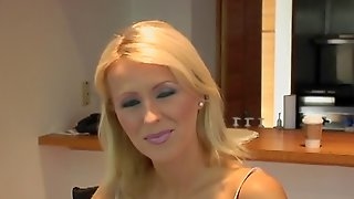 Smoking hot chick gets a big cock..