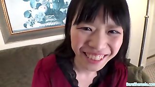 Amateur asian teen comes to do XXX..