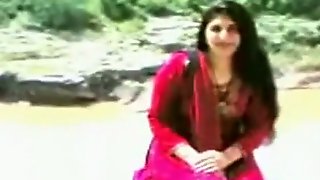 Adorable and sexy amateur Pakistani..