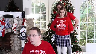 Gorgeous teen Riley Mae surprises her..