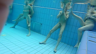 Sauna pool-hiden