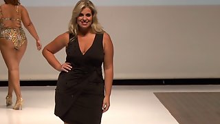 Plus size swimsuit models