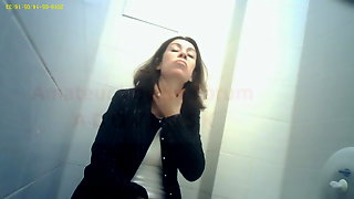 Toilet in the mall
