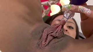 Cherry pumping clit